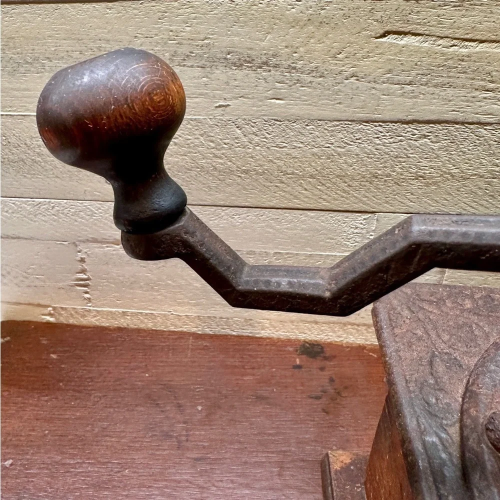 ANTIQUE, LOGAN & STROBRIDGE IRON CO. #701, CAST IRON/WOOD COFFEE GRINDER